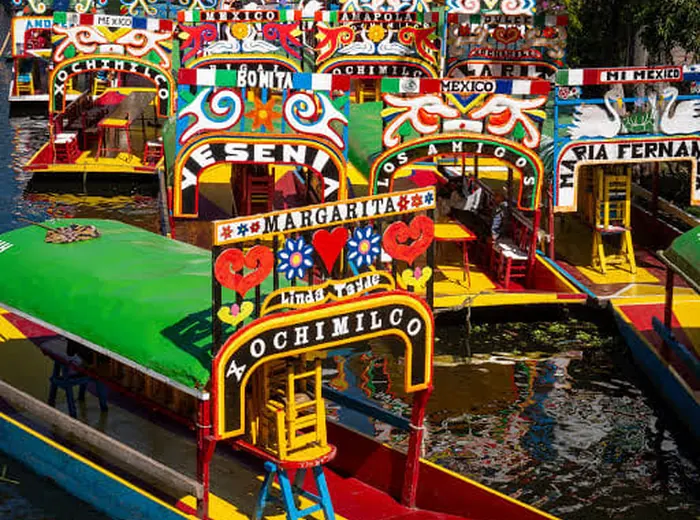 Trajineras en Xochimilco
