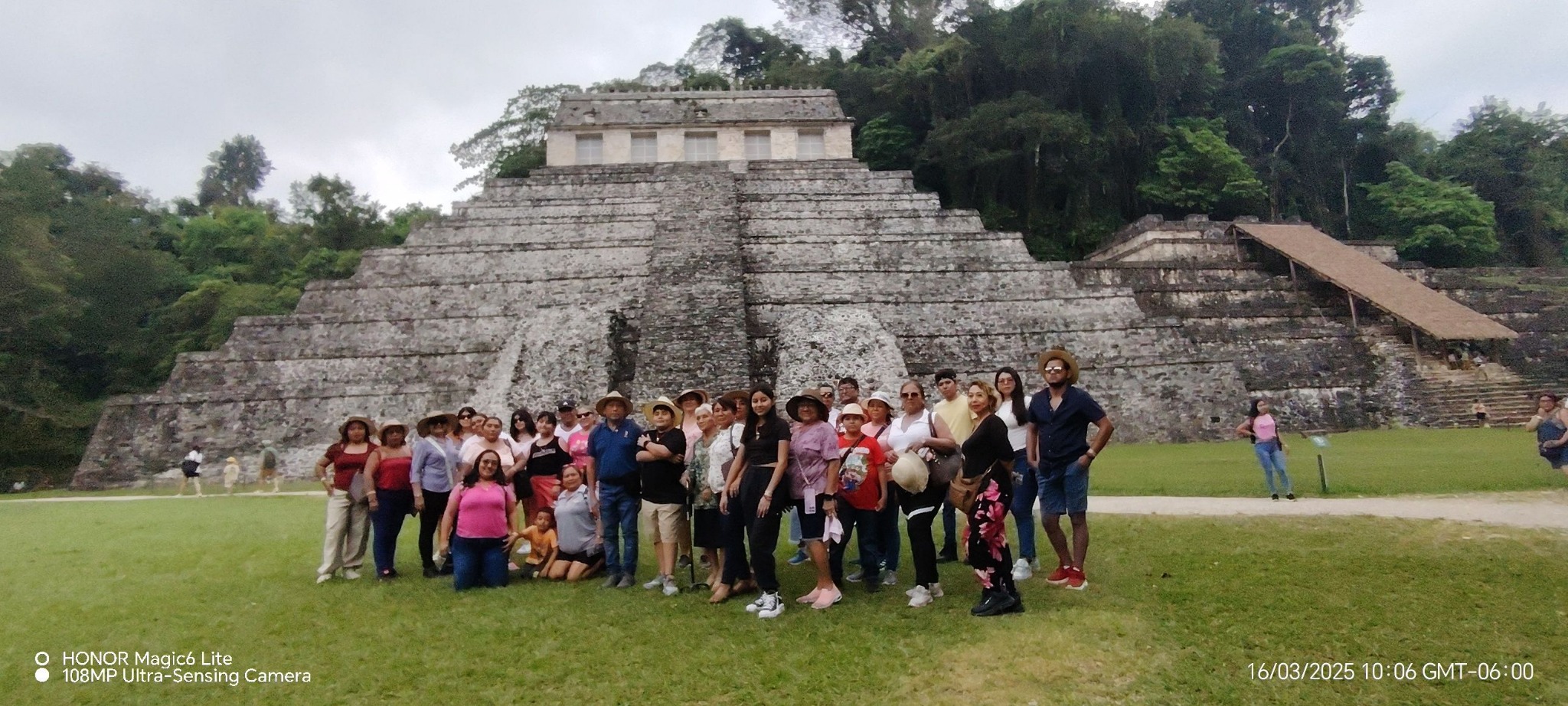 Centro histórico iluminado en México
